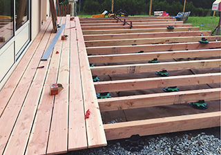 Lames de terrasse montage