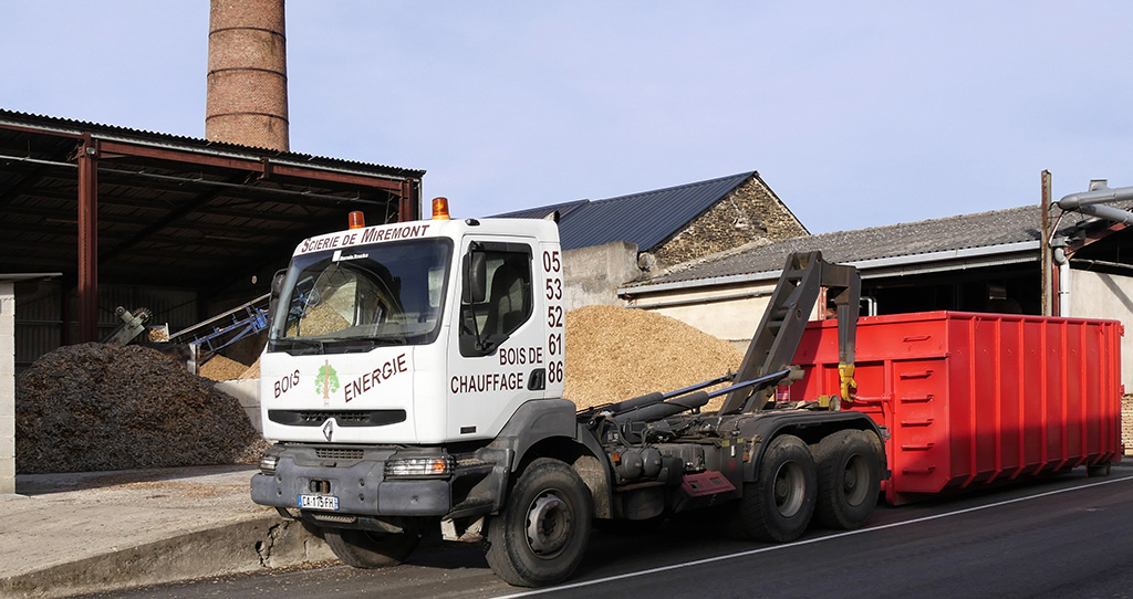 Camion bois energie